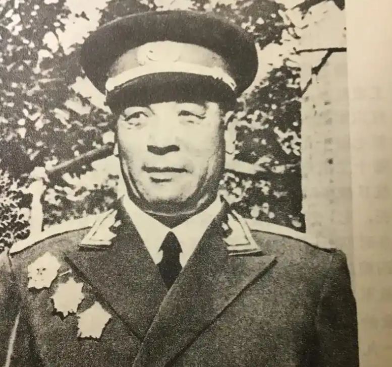 1955年授衔，他早期是粟裕上级，为何找罗荣桓讨说法？